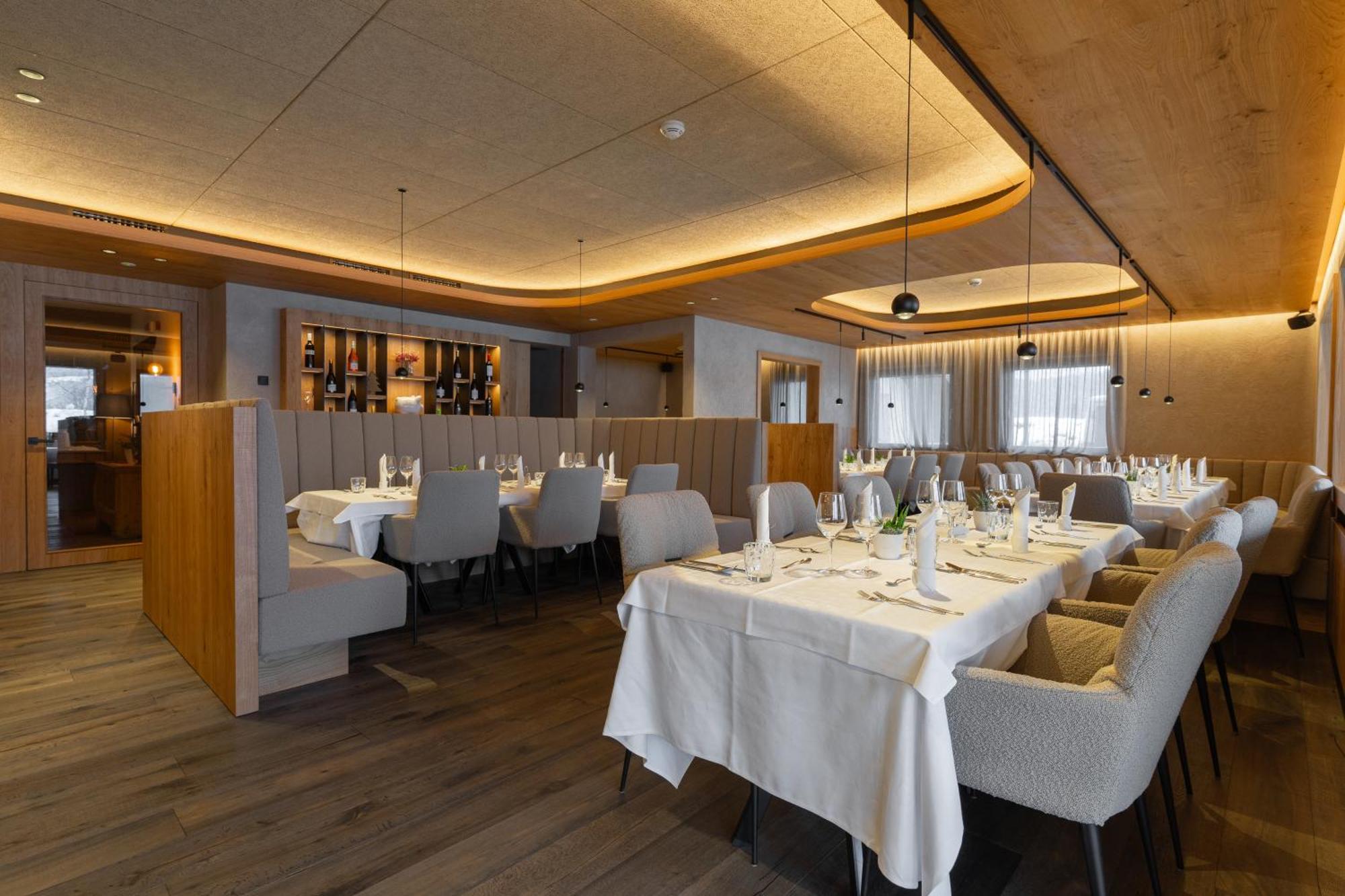 Hotel Krondlhof Μπρούνικο Εξωτερικό φωτογραφία