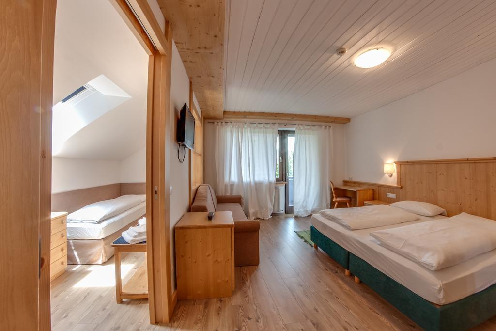 Hotel Krondlhof Μπρούνικο Δωμάτιο φωτογραφία