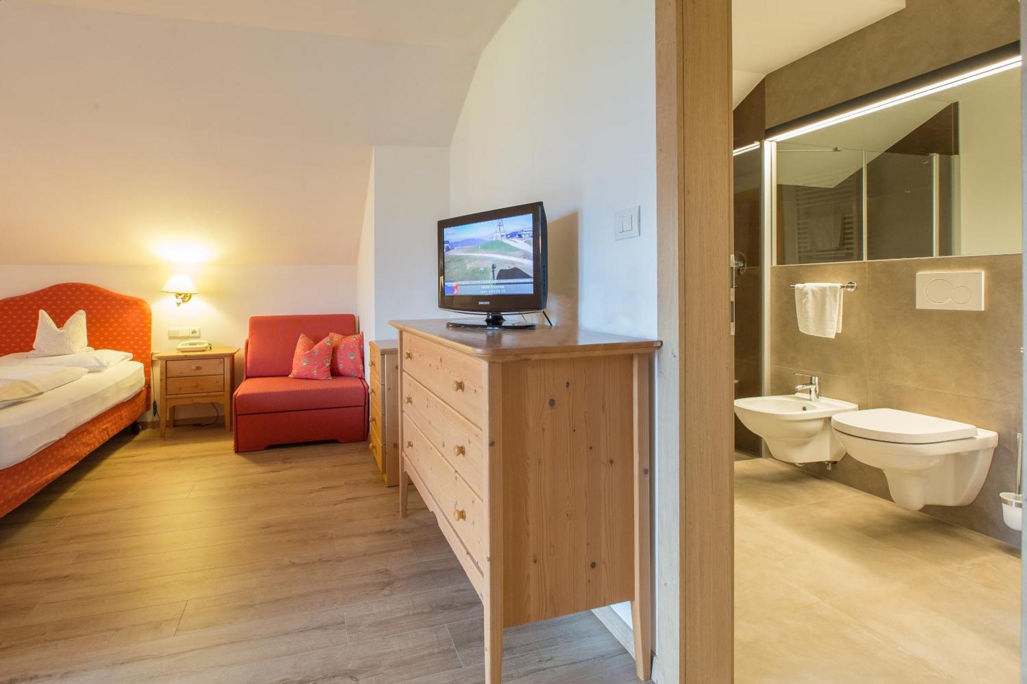 Hotel Krondlhof Μπρούνικο Δωμάτιο φωτογραφία