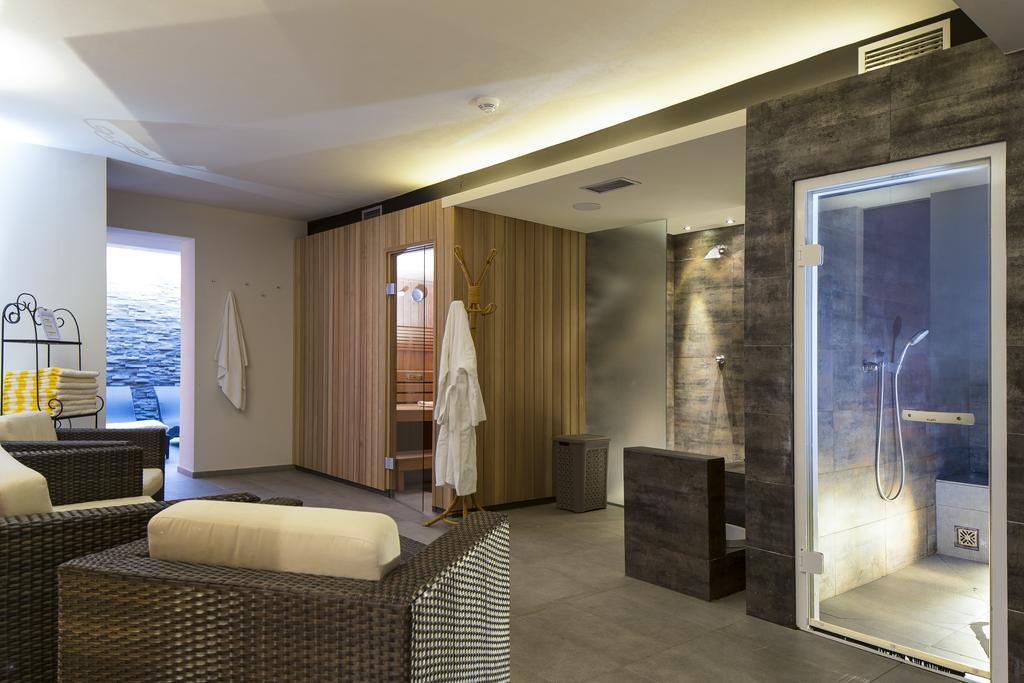 Hotel Krondlhof Μπρούνικο Εξωτερικό φωτογραφία