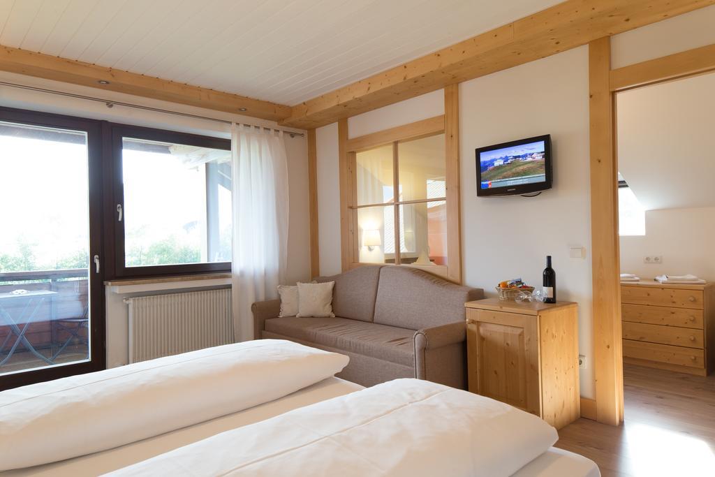 Hotel Krondlhof Μπρούνικο Εξωτερικό φωτογραφία