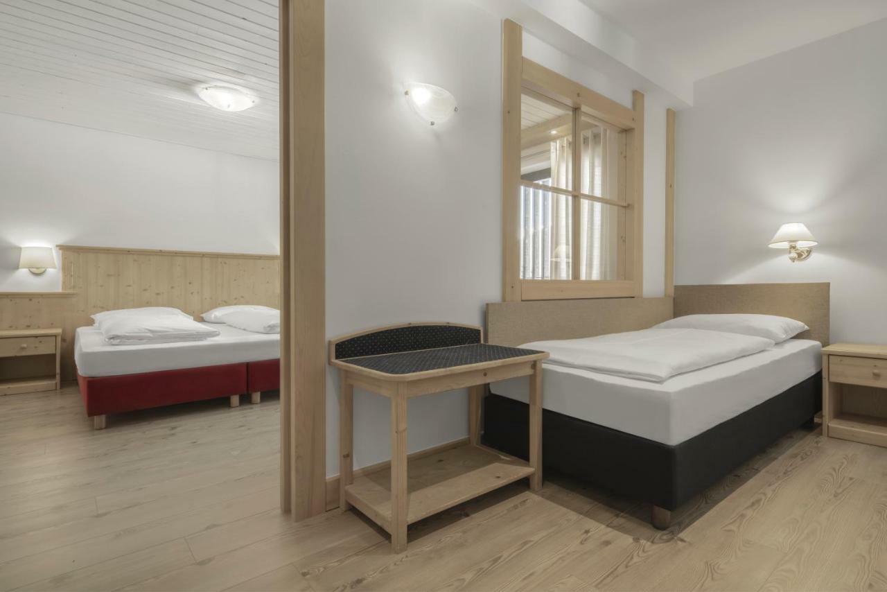 Hotel Krondlhof Μπρούνικο Εξωτερικό φωτογραφία